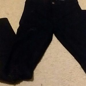 Black skinny jeans distressed